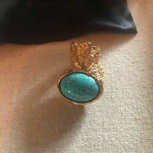 YSL Arty Oval Ring